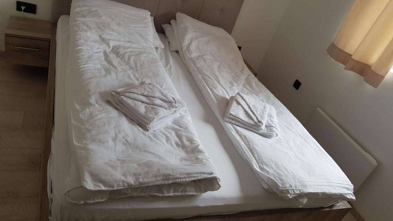Apartman Milmari P88 科帕奥尼克 外观 照片